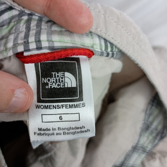 THE NORTH FACE Tan Capris Relaxed Fit (#326) - Picture 2 of 8